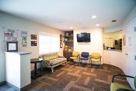 Tomeo & Tomeo Dental Impant & Oral Surgery Center