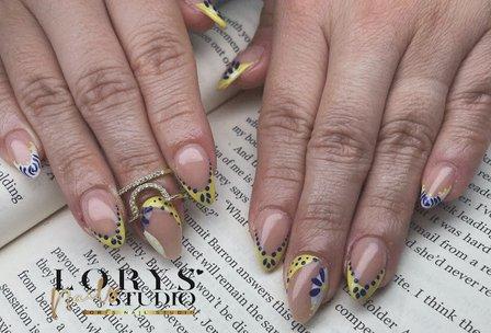 Lorys Nails Studios