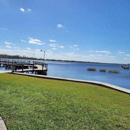 Woodland Lakes Mobile Park