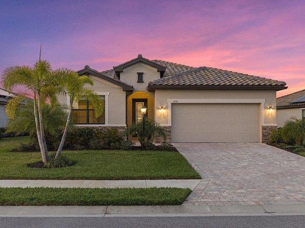 Sarasota Lifestyle Homes - Robbi and Monica