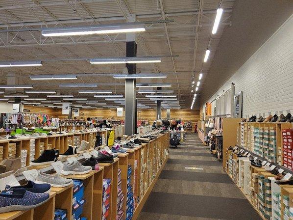 DSW Designer Shoe Warehouse