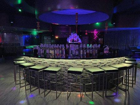 Jade Fox Lounge
