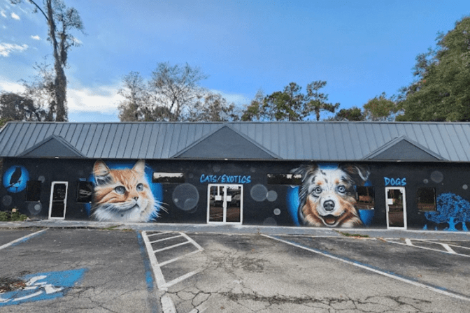 Three Oaks Veterinary Wellness Center