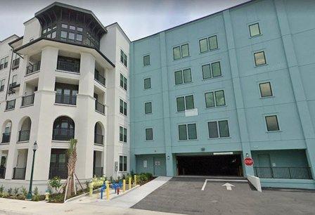 ARCOS Parking Garage
