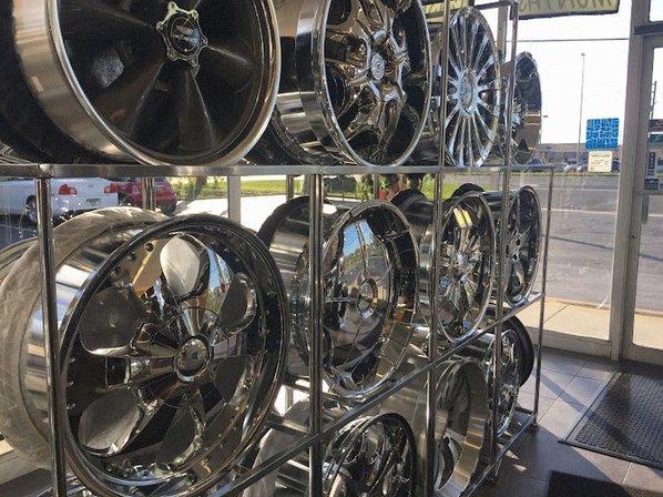 CRYSTAL BEACH TIRE & AUTO