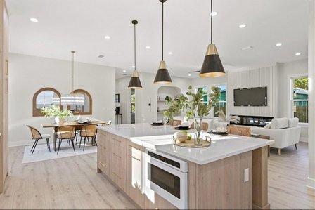 Yordany Carpentry Services INC Kitchen | Closets | Bath Cabinets