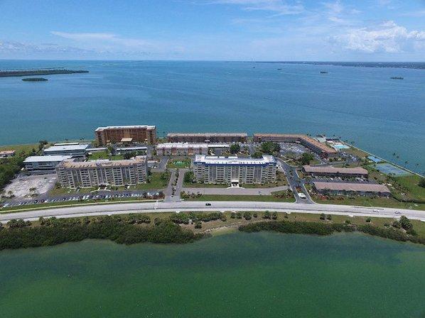 Royal356M+5M Dunedin, Florida Stewart Arms
