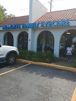 Manatee Family Eye Care | Warren Paquin II, O.D
