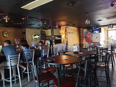 La's Midway Saloon