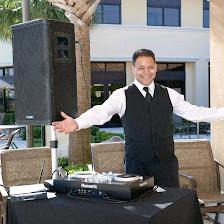 Dj Izzie Entertainment & Party Rentals