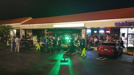 Somewhere Sports Bar & Grill