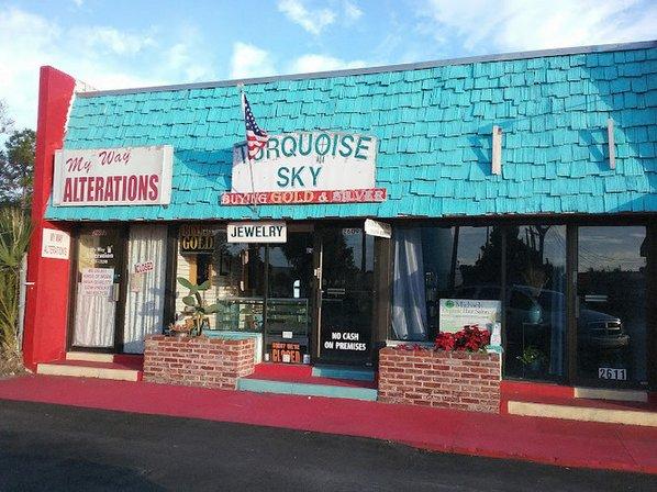 B D Michaels Hair Salon