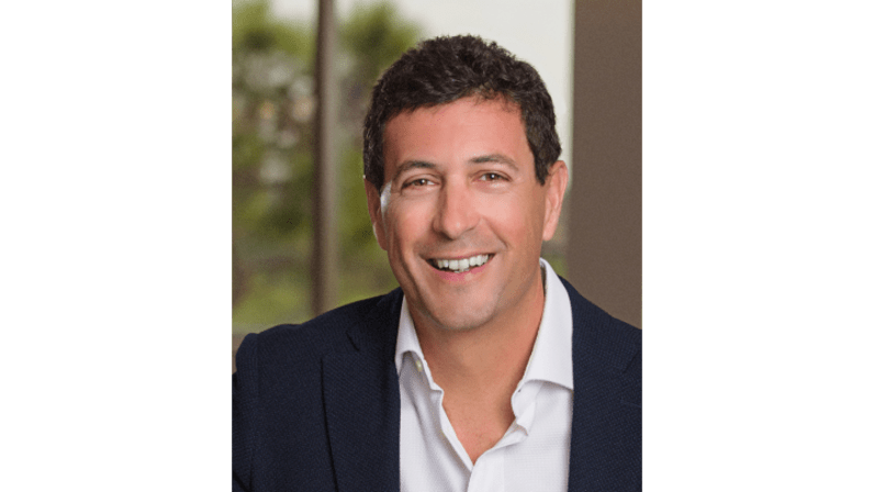 Nicolas Pablo Villanustre, MD