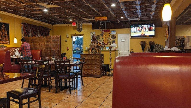 Curry & Kabab: Indian Restaurant