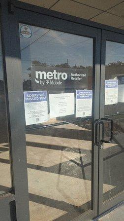 Metro by T-Mobile 27 NW US-19
