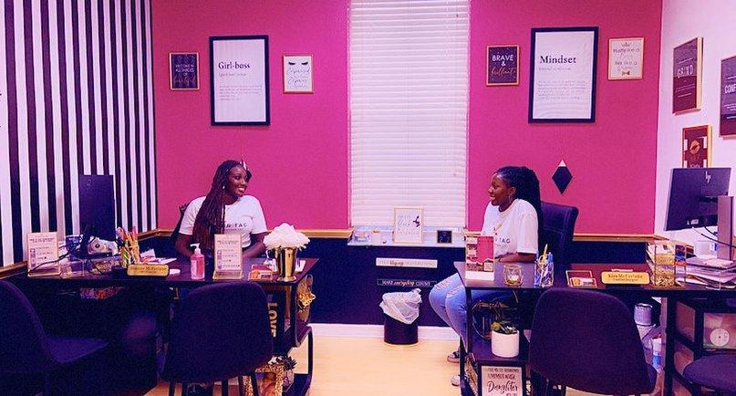 Glamour Tag - Mobile Notary, Branding & Graphic Design, Public Speaking, Business Consulting, Travel Agency, and Fingerprints