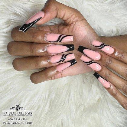 Natural Nails & Spa