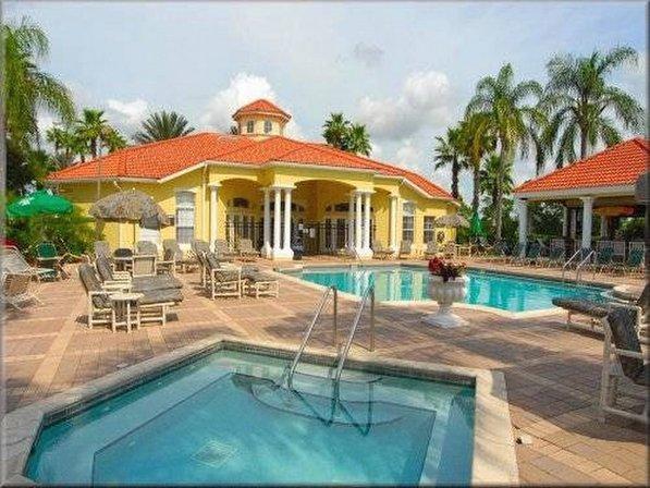 Emerald Island Resort - Villa & Townhouse Rentals