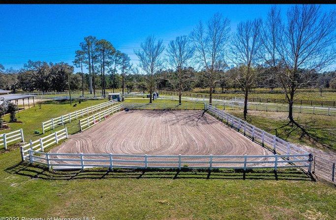Country Oaks Montessori Farm