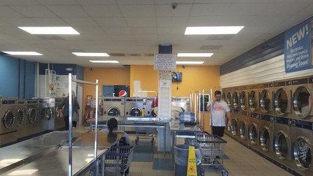 Ellenton Laundromat