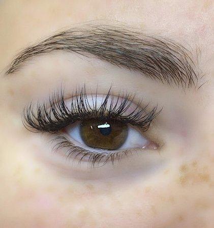 Lash A Queen Beauty Bar LLC