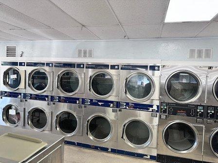 Bradenton Laundromat