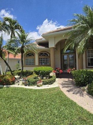 Seamless Gutters of Sarasota