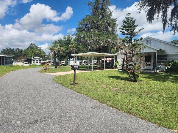 Oasis Mobile Home & RV Park