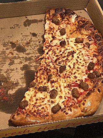 R-Place Pizza & Calzone’s