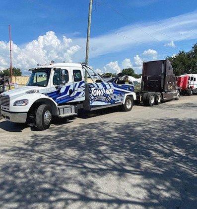 Towlando Towing & Recovery