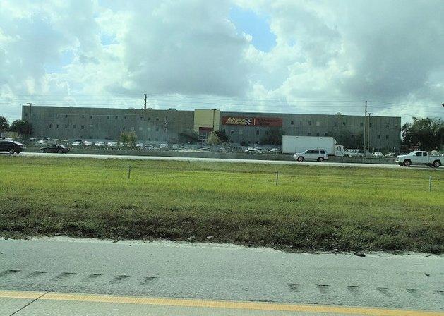 Advance Auto Parts Distribution Center