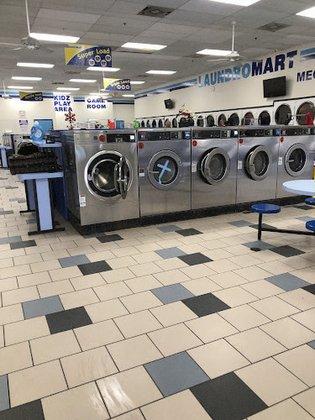 Laundromart
