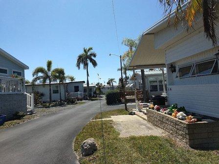 Sandpiper Mobile Resort