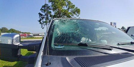 Starzz Auto Glass LLC