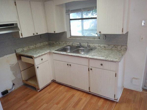 Redeemed Flooring & Handyman Services, LLC