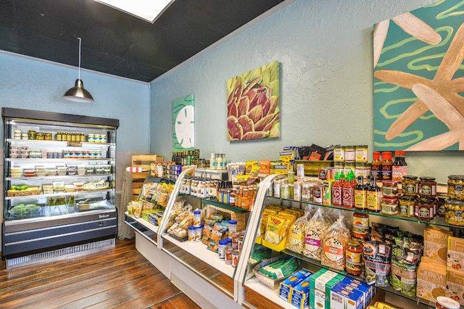 Island Fresh Market Ami