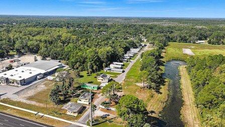 Suncoast MH & RV Resort