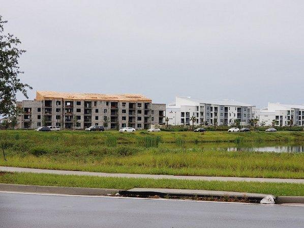 Lennar at Storey Lake Sales Office