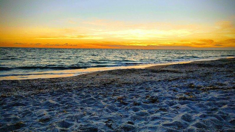 8500 Manasota Key Rd Parking