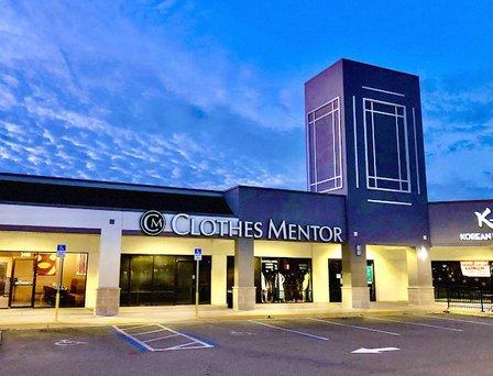 Clothes Mentor Sarasota, FL