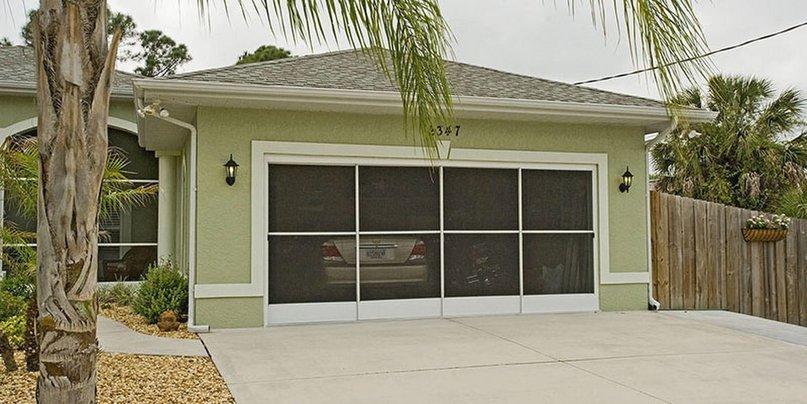 Southwood Garage Doors & Screens