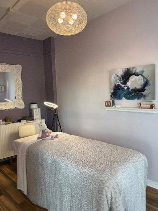Fresh Facial Bar & Lash Lounge