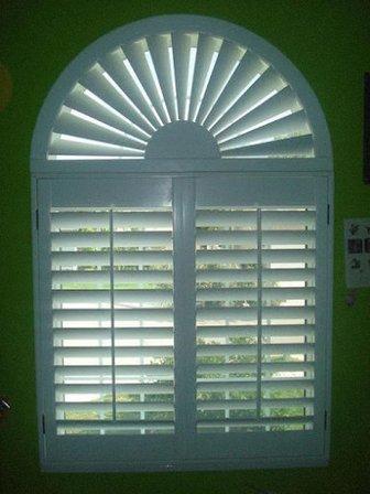Domenick's Blinds & Decor