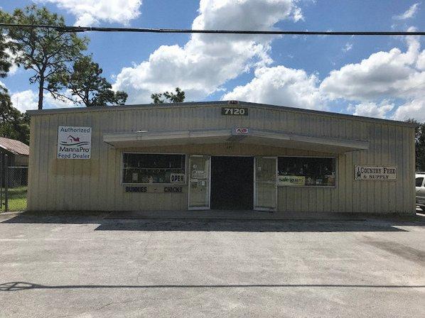 Country Feed & Supply