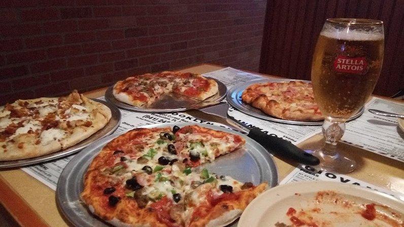 Giovanni's Brooklyn Pizzeria