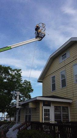 Hammerhead Softwash Roof Cleaning and Pressure Washing