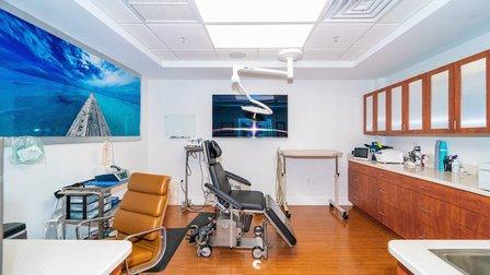Scott Middleton Oral Surgery - Sarasota Oral and Implant Surgery