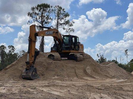 Suncoast excavating services llc