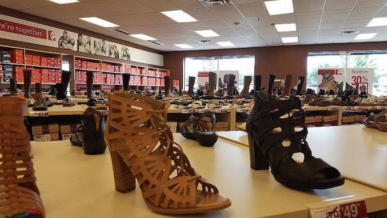 Famous Footwear