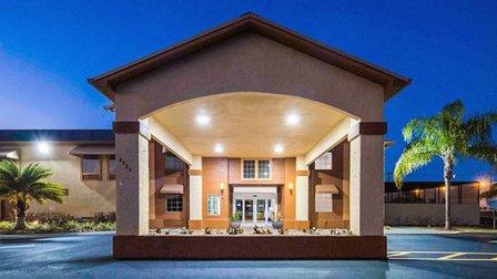 BEST WESTERN Mulberry Hotel